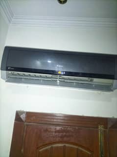 Gree 1.5 Ton Inverter