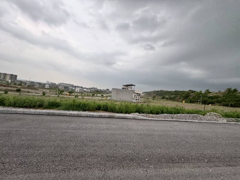 Most Heighted and Back Open Plot For Sale 1
