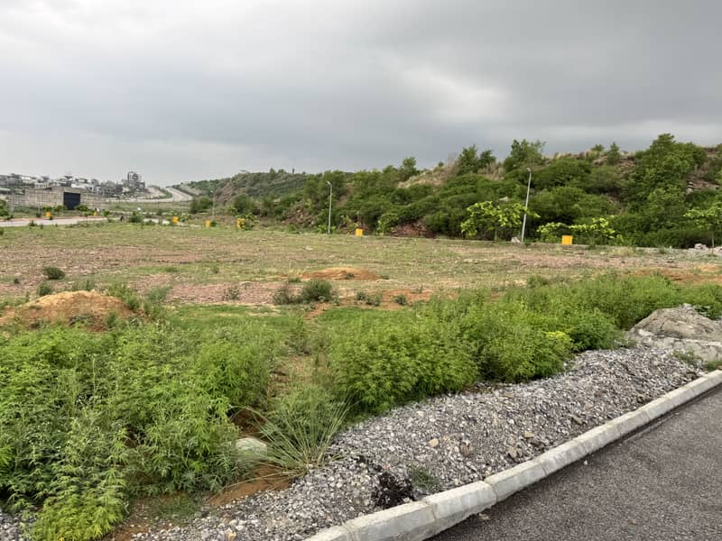 Most Heighted and Back Open Plot For Sale 6