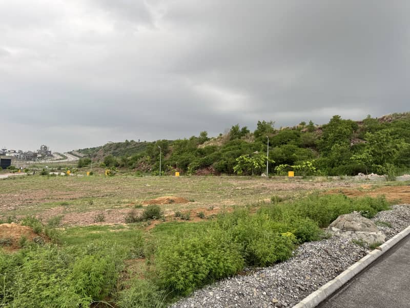 Most Heighted and Back Open Plot For Sale 10