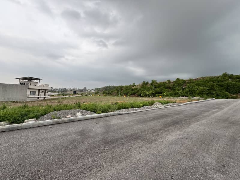 Most Heighted and Back Open Plot For Sale 14