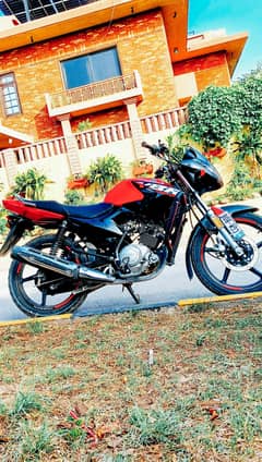 Yamaha YBR 125, 2023 model, 13k km driven, condition 10/10