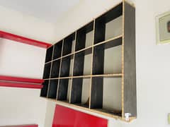 Rack 4 x 5 Counter 3 x 3.5 feet ( 2 rack 2 counter)