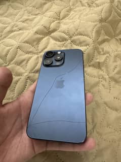 I phone 15 pro max for sale jv (256) back crack