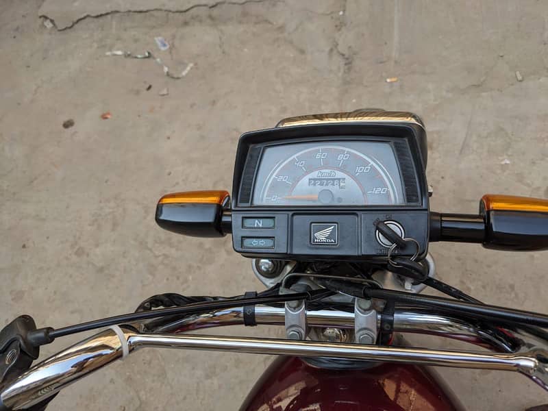 Honda CD 70 2020 Model  With Complete Documentation 3