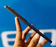 vivo V40 12 GB RAM 256 GB memory 0328/3978/768