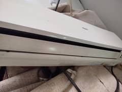 1 ton haier split a. c in used
