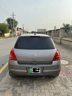 Suzuki Swift DLX Nav