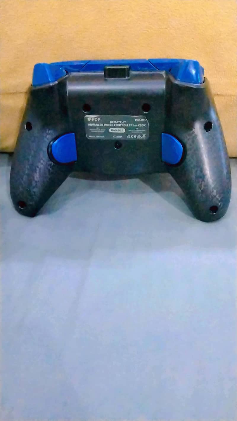 PDP Xbox wired pro controller exchange possible 4