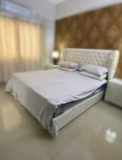 daily basis weekly basis one bad fully furnished luxury apertment available for rent gulbreg greens islamabad
