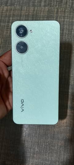 vivi y03t