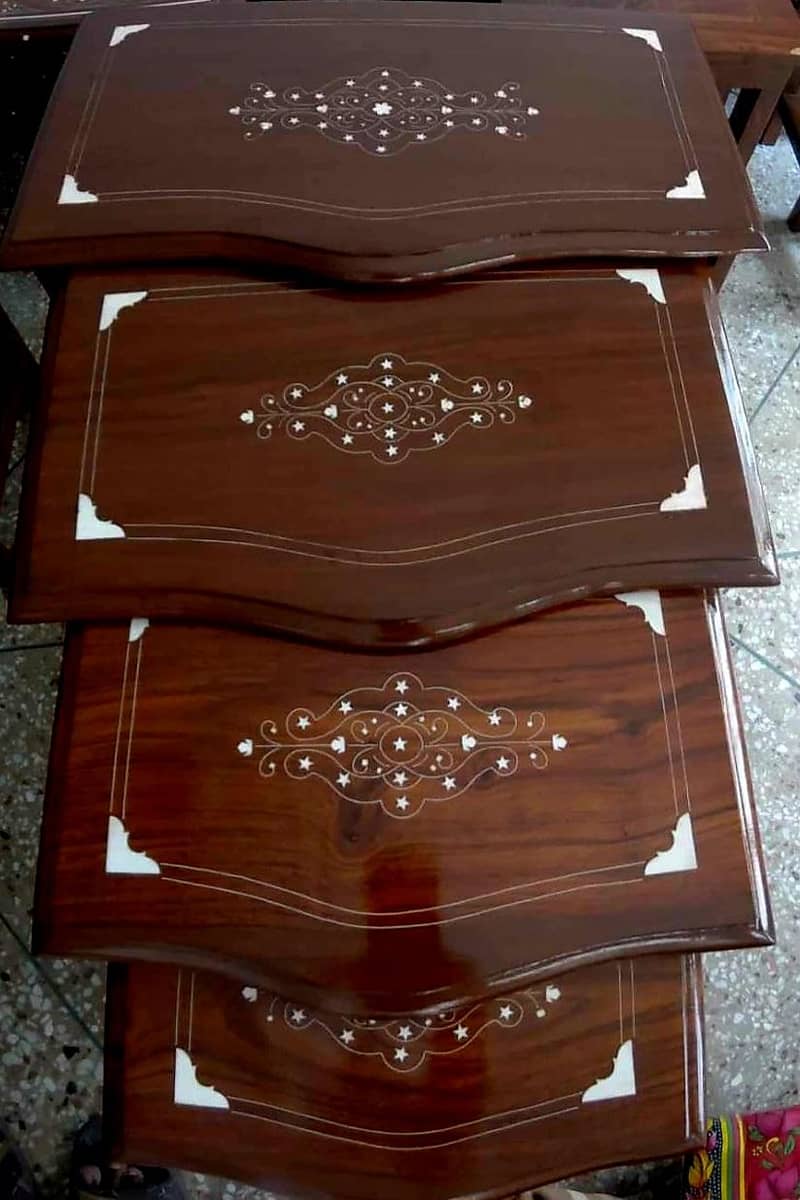 nesting tables. . . set of 4 0