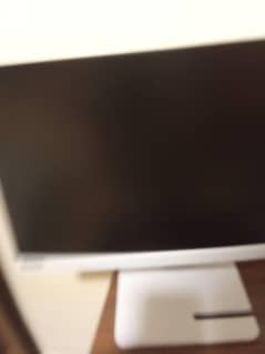 LENOVO BRAND NEW LED