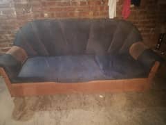 i am urgent sell sofa set