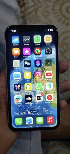 Condition 10/8 iphone xr jv