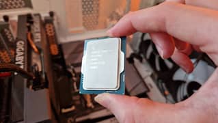 Intel Core i7-13700K Processor