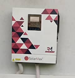 SolarMax-R4-PV2000 1.5Kw 9/10 condition is available for sale