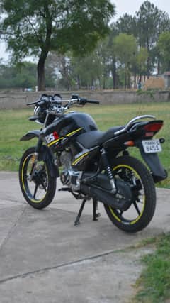 Yamaha YBR 125G- Power , Style and Performance