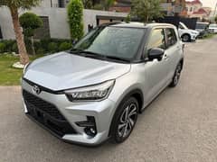 Toyota Raize Z 2020 360 cam BSM 35000 kms 4 grade