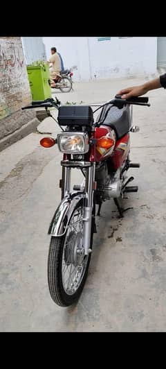 125 2025 model