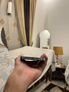 Iphone 13 pro max jv