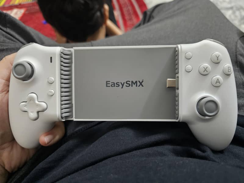 EasySMX M15 Mobile Game Controller 0