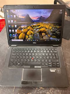 Dell Laptop i5 5th generation 8gb ram 256gb ssd latitude E7450