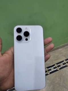 I phone 15 pro max jv 256gb  2 month sim time