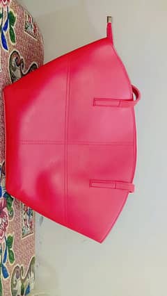 Astore shoulder bag for sale.