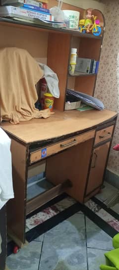 Computer table/trawli