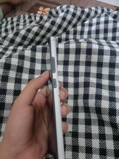 realme c21