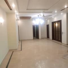 Separate Entrance Upper Portion One Kanal Bungalow FOR RENT Sui Gas Housing Society