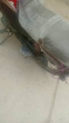 Motor cycle