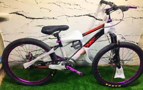 BDF V8 Mountain Bike – 26” Wanda Tires – Disc Brakes – Home Delivery