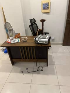 Office desk and Chair