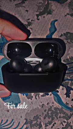Earbuds