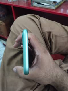Iphone 11 dua pta like new
