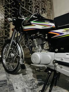 Honda 125 2016