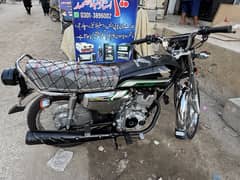 03047583317