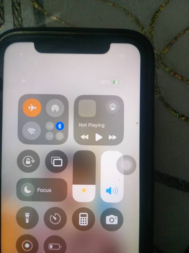 iphone XR convert 13pro GB64 what Sapp numbers or call 03299086211 2