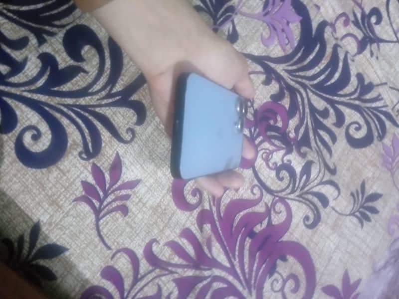 iphone XR convert 13pro GB64 what Sapp numbers or call 03299086211 4