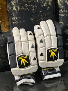 MIDS pro batting gloves