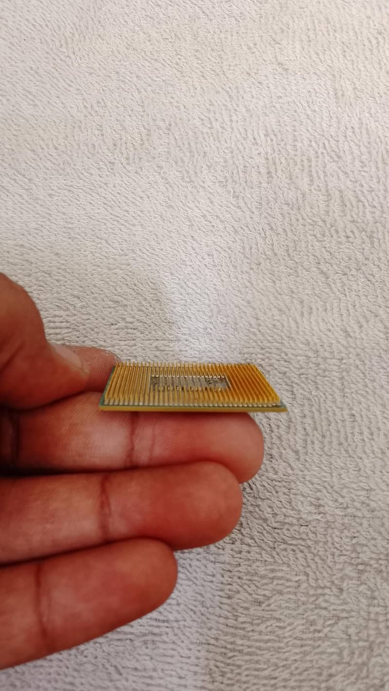 Intel Core i5-3210M (SR04B) processor 4
