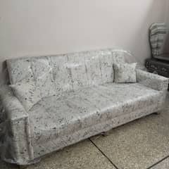 sofa combed