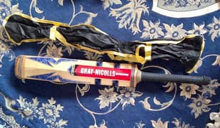 Used Cricket Kit in Excellent Condition for Sale