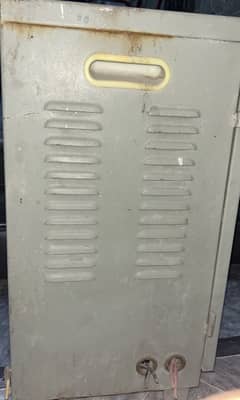 Ac automatic voltage regulator (SVC-10 KVA)