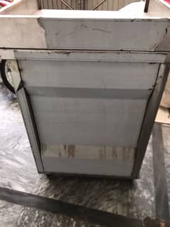 Samosa counter. 28000 Rs
