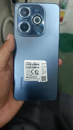Hot 40i 8/256