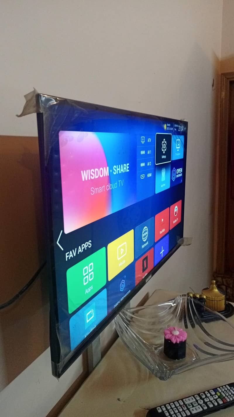 smart android LCD 32" 1