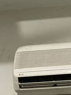 L. G gold addition 1 ton ac